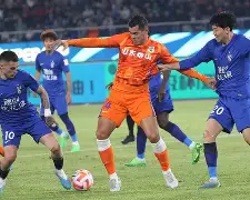 今晨山东泰山备战西甲,回应争议细节曝光,信心回归,团队化学反应显著(王楚钦回应输球后用头撞球桌) 今晨山东泰山备战西甲,回应争议细节曝光,信心回归,团队化学反应显著(王楚钦回应输球后用头撞球桌)