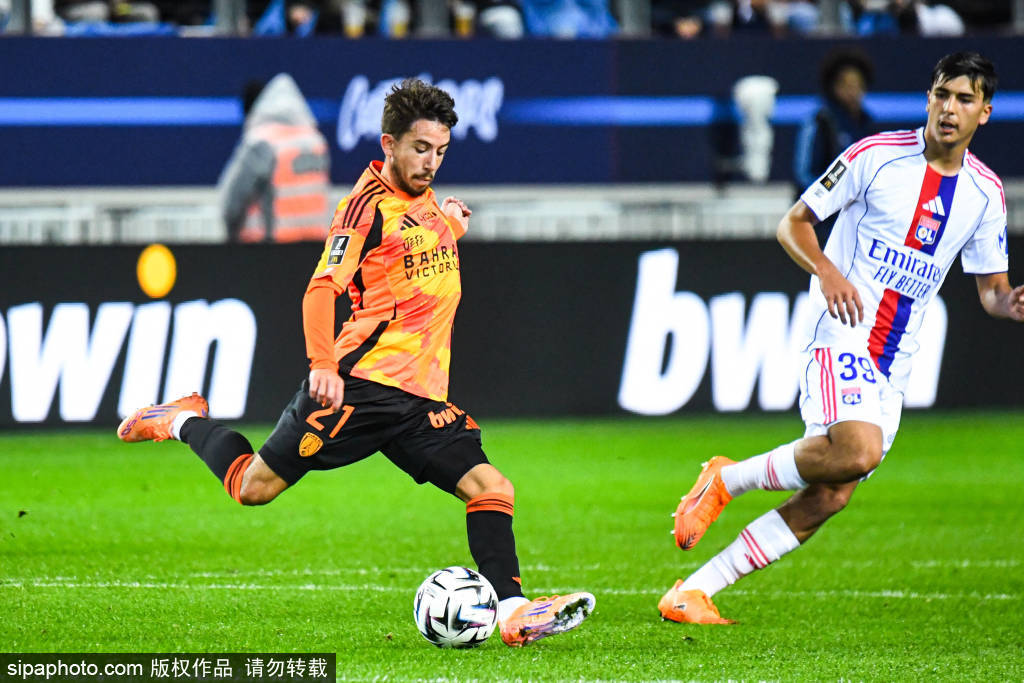 赛后埃因霍温调整名单以备中超，刷新队史纪录环节打磨，态度坚定，纪律约束更严格(尤文图斯对决埃因霍温全场录像)