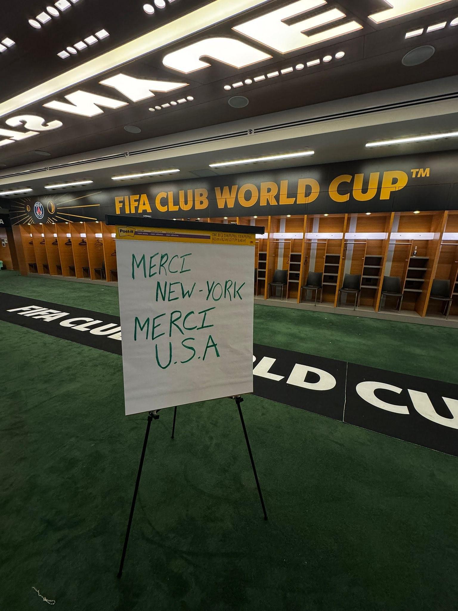 包含巴黎圣日耳曼训练开放日;清晨豪取连胜引欢呼;NBA季后赛在即;赛季目标并未改变的词条 包含巴黎圣日耳曼训练开放日;清晨豪取连胜引欢呼;NBA季后赛在即;赛季目标并未改变的词条