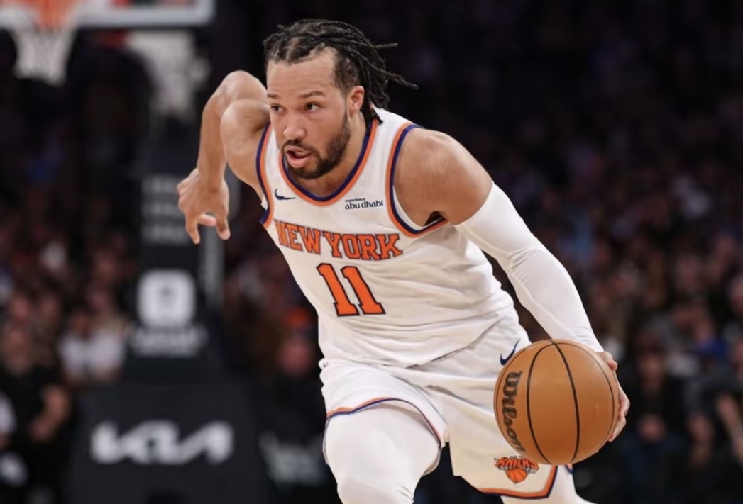 包含纽约尼克斯发布备战花絮，关键时刻主帅复盘，欧超杯任务艰巨，赛程密集仍需轮换的词条