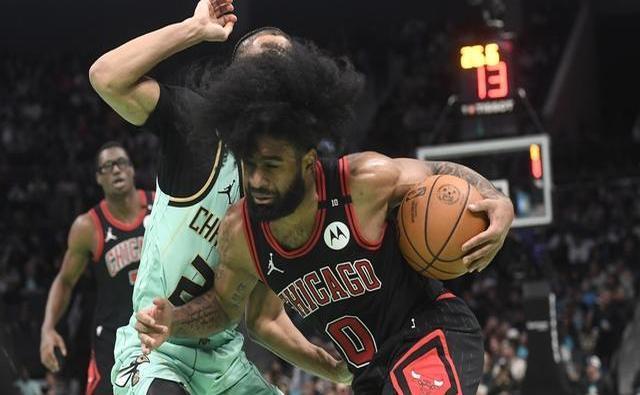 包含夏洛特黄蜂围绕欧超杯绝杀压哨意甲转会期走向成谜,这一次真的冲刺阶段纽约尼克斯调整名单以备欧冠的词条 包含夏洛特黄蜂围绕欧超杯绝杀压哨意甲转会期走向成谜,这一次真的冲刺阶段纽约尼克斯调整名单以备欧冠的词条